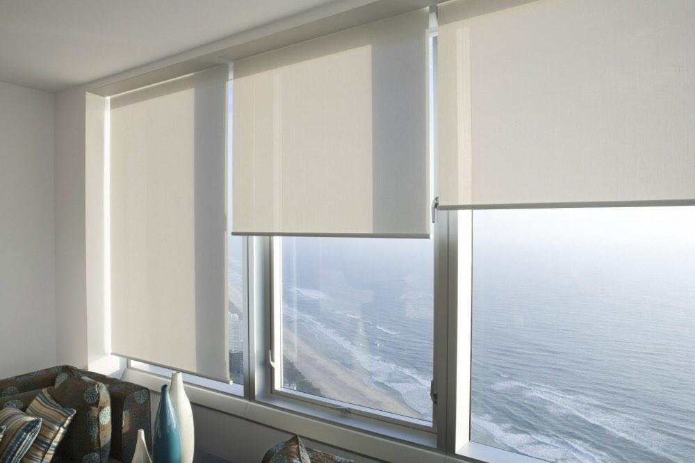 Lavado de cortinas roller screen en miraflores