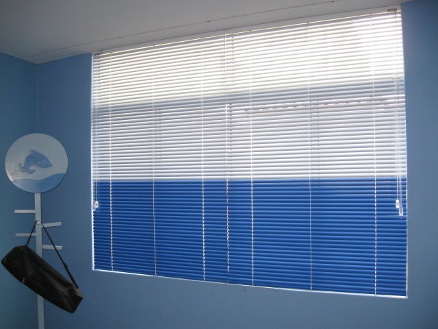 PERSIANAS_DE_ALUMINIO
