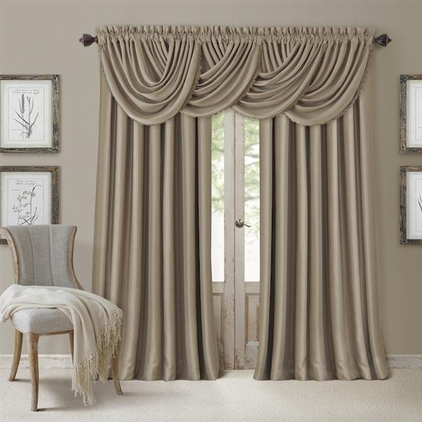 limpieza de cortinas y cenefas