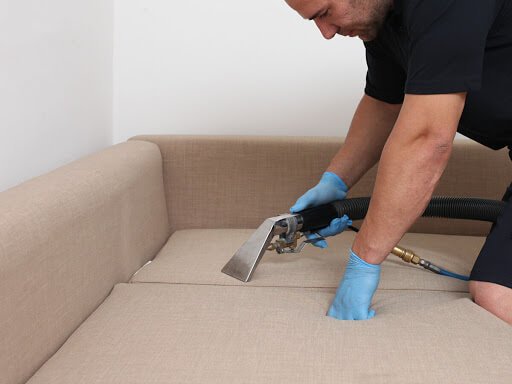 limpieza de muebles de tela de gamuza