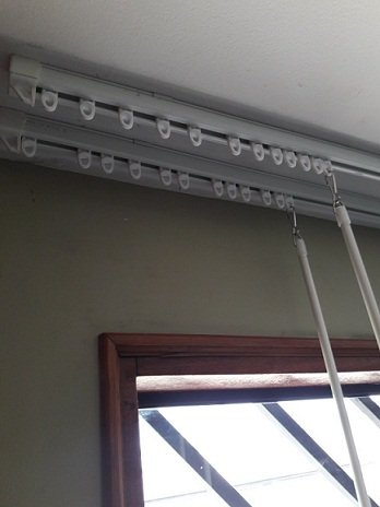 rieles para cortinas gruesas y delgadas